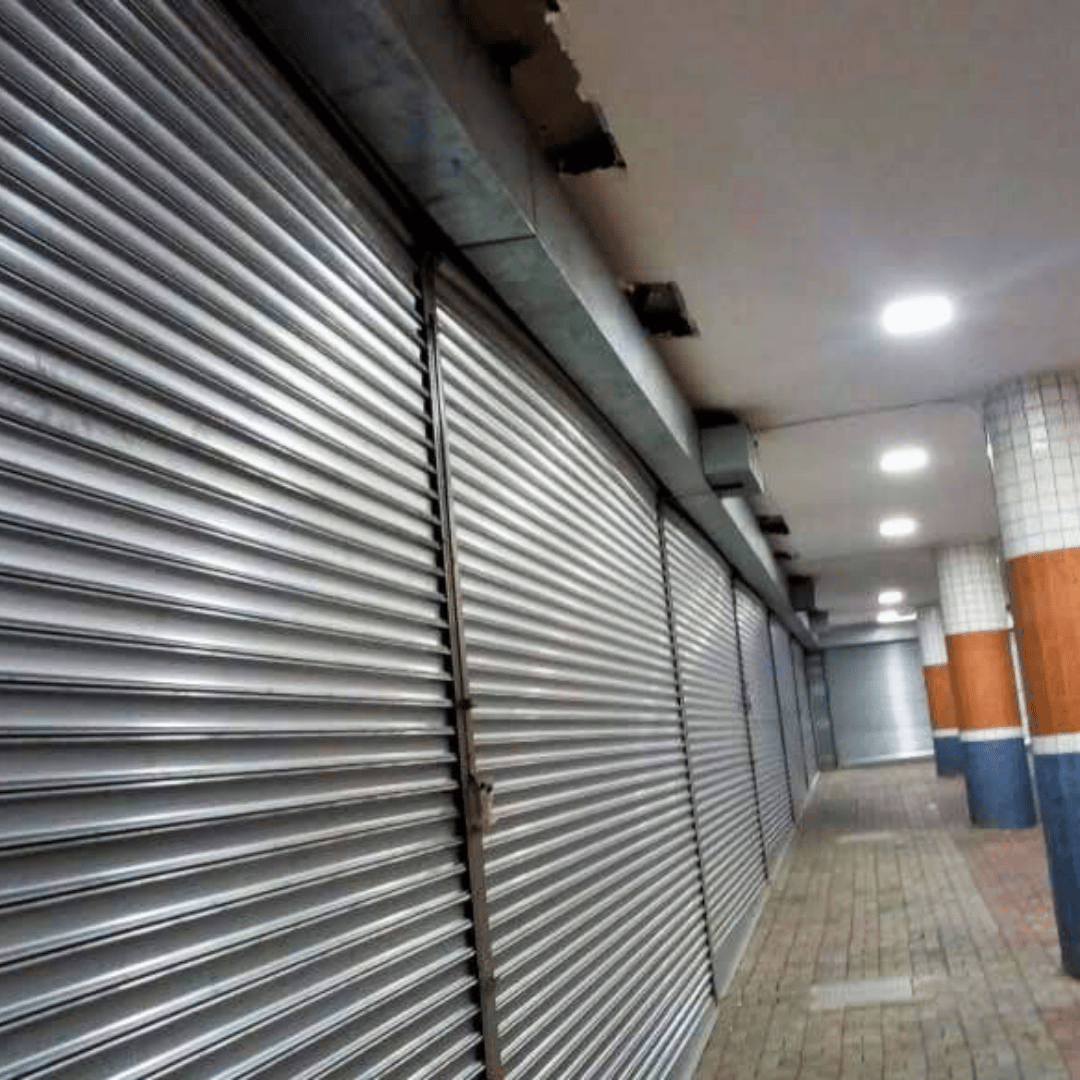 Porta de Aço Industrial em SP: Para Galpões, Docas e Operação Pesada | EBPA