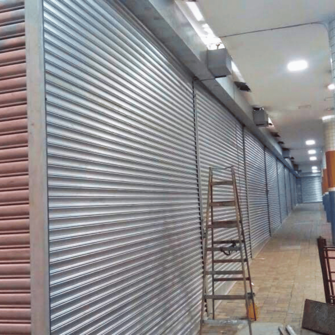 Porta de Aço para Galpão em SP: Vãos Grandes, Doca e Logística sem Travar | EBPA